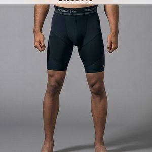 Intelliskin Hip alignment shorts